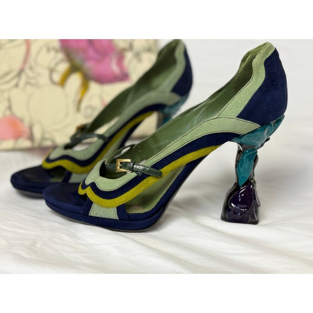 Prada Spring/Summer 2008 “Fairy Collection” Wave Heels - Picture 2 of 5